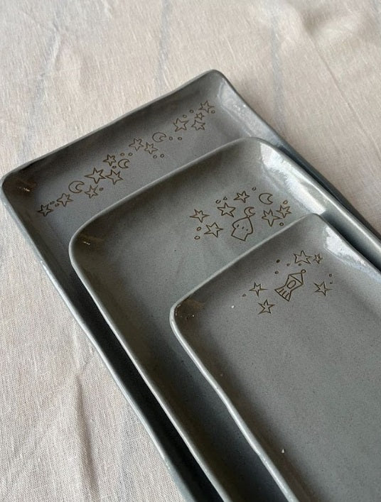 Hal helalo tray