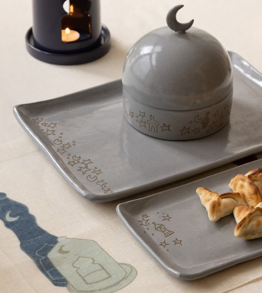 Hal helalo tray